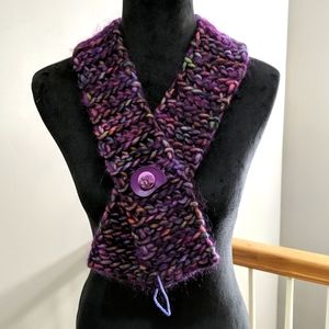 Hand crocheted scarf NWOT